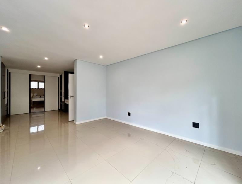 5 Bedroom Property for Sale in Melodie North West